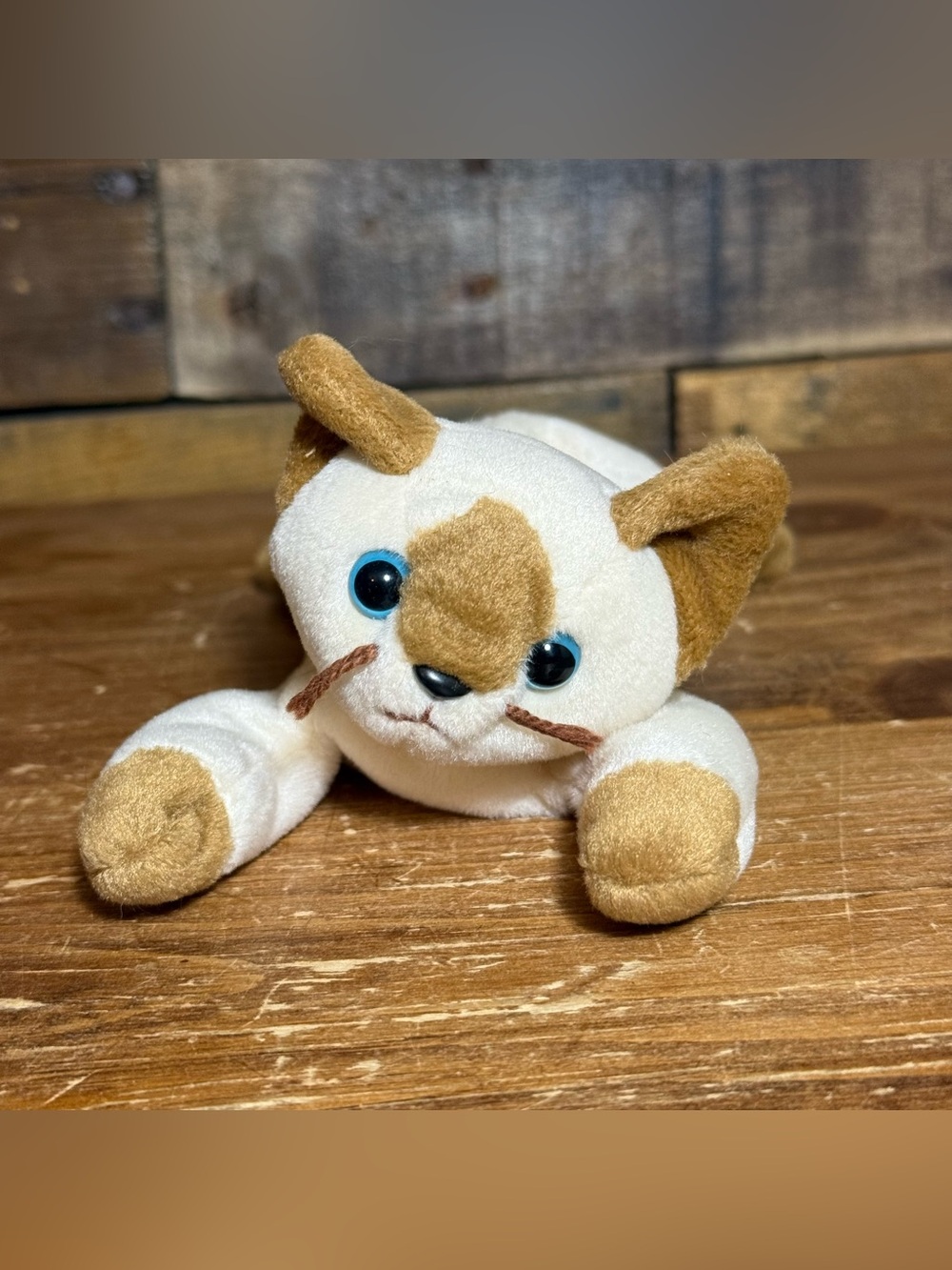Vtg 1996 TY Beanie Baby SNIP the Siamese CAT-8"-Cream Colored Body-Plush Toy